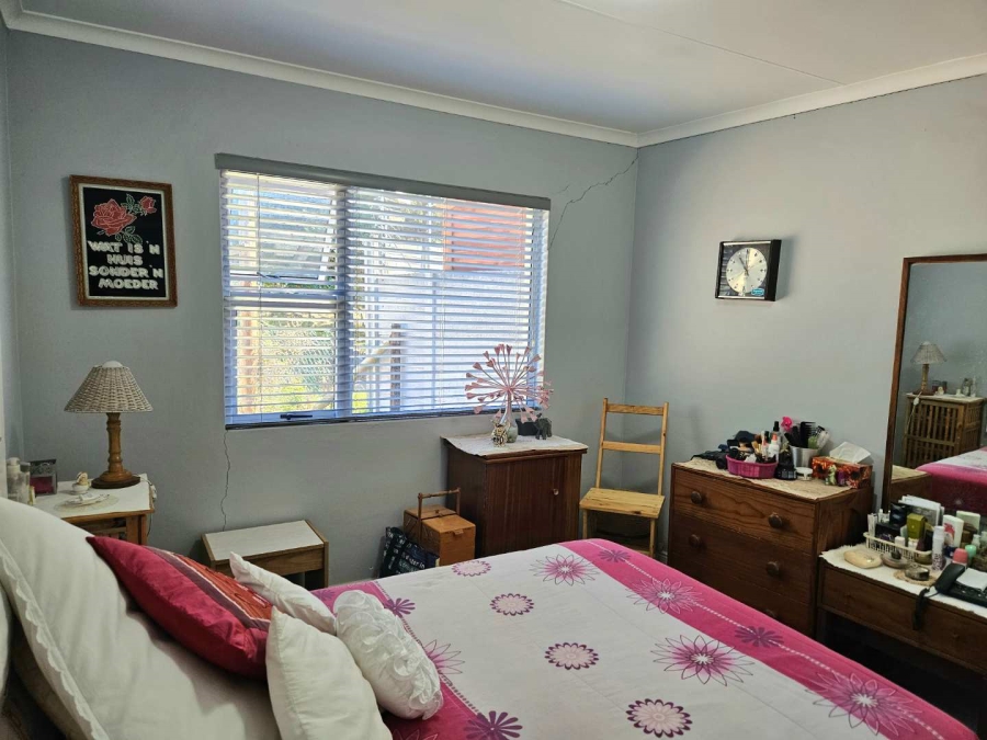 4 Bedroom Property for Sale in Pearly Beach Western Cape